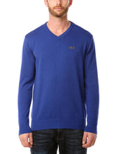 Load image into Gallery viewer, MEN&#39;S BASIC V-NECK SWEATER