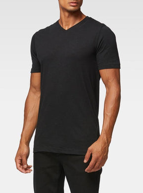 MEN'S BASIC SHORT SLEEVE V-NECK T-SHIRT
