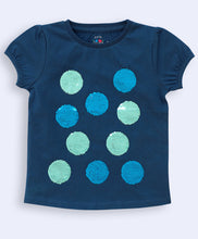 Load image into Gallery viewer, Ventra Round Sequin Puff Sleeve Top